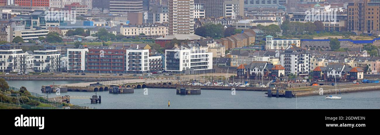 Neue Wohnsiedlungen an Plymouth's Uferpromenade an den Millay Docks Stockfoto