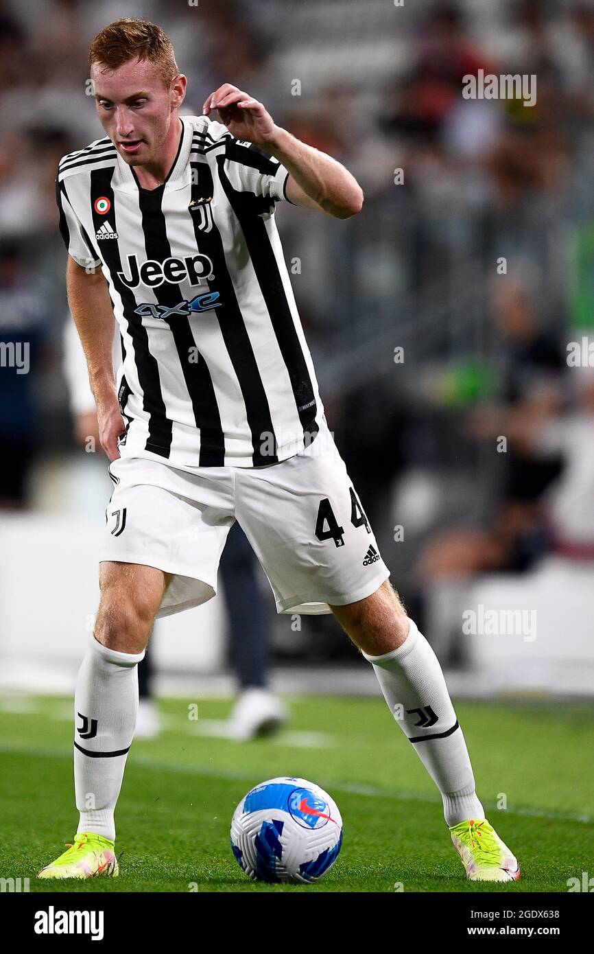 Turin Italien 14 August 2021 Dejan Kulusevski Vom Fc Juventus In Aktion Wahrend Des Freundschaftsspiel Zwischen Dem Fc Juventus Und Atalanta Bc Juventus Fc Gewann 3 1 Gegen Atalanta Bc Kredit Nicolo Campo Alamy