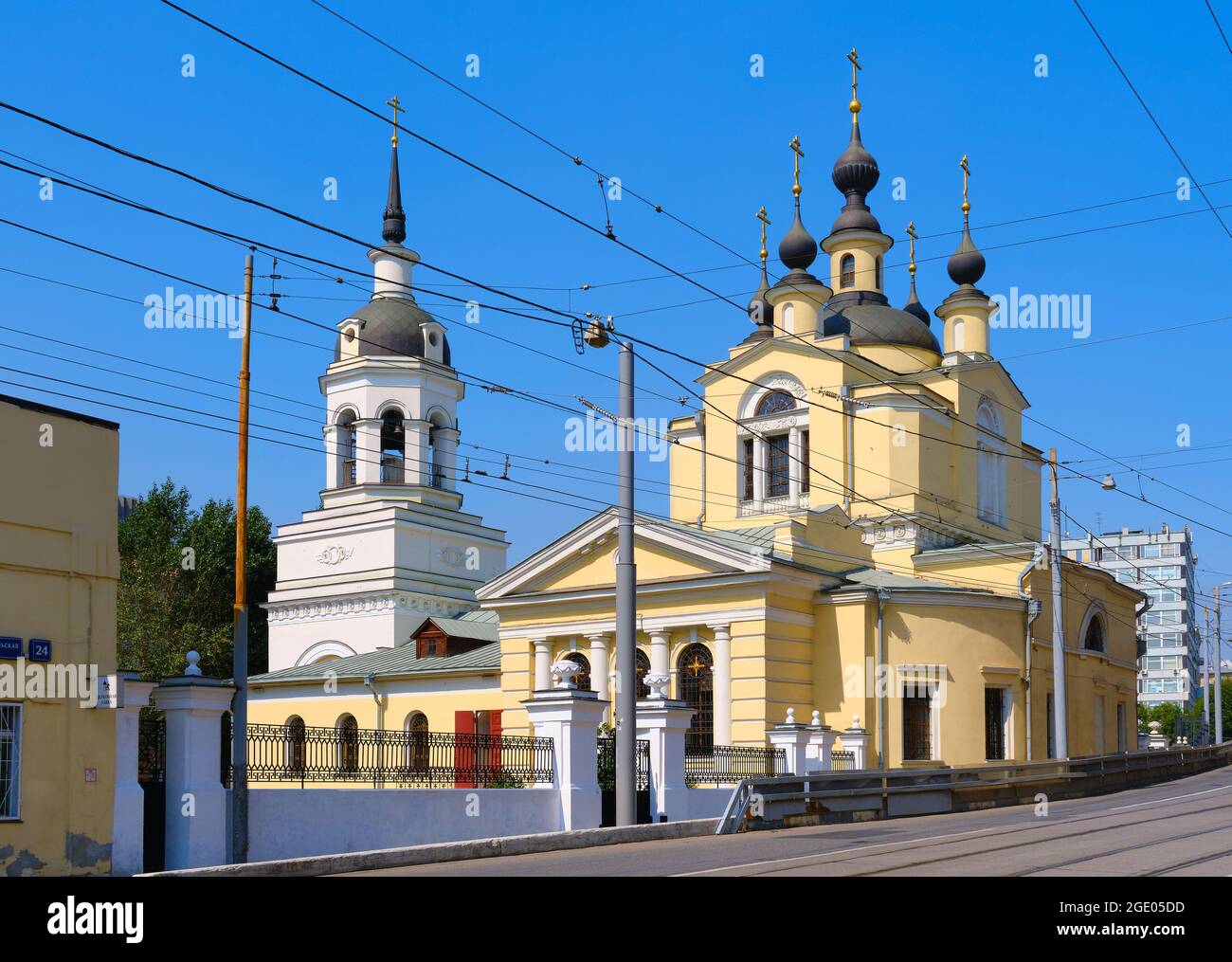 Kirche der Fürbitte der seligen Jungfrau Maria in Krasnoje Selo, Nischnejaja Krasnoselskaja Straße in Moskau, 1701, Wahrzeichen Stockfoto