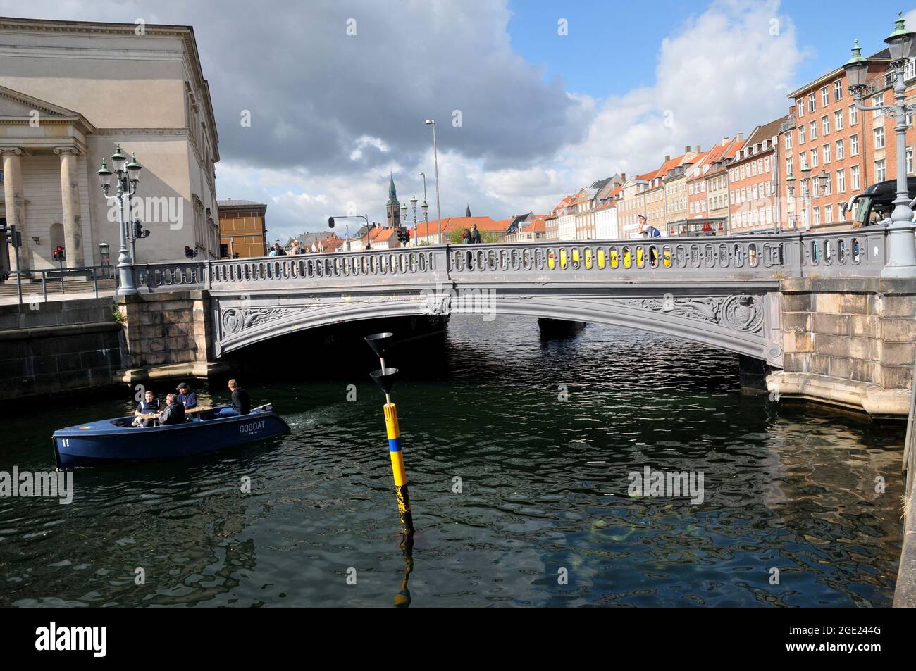 Kopenhagen, Dänemark., 15. August 2021, Hojbro-Brücke über den Kopenhagener Kanal an der u-Bahn-Trai-Station gl.Strand in der dänischen Hauptstadt. (Foto..Francis Joseph Stockfoto