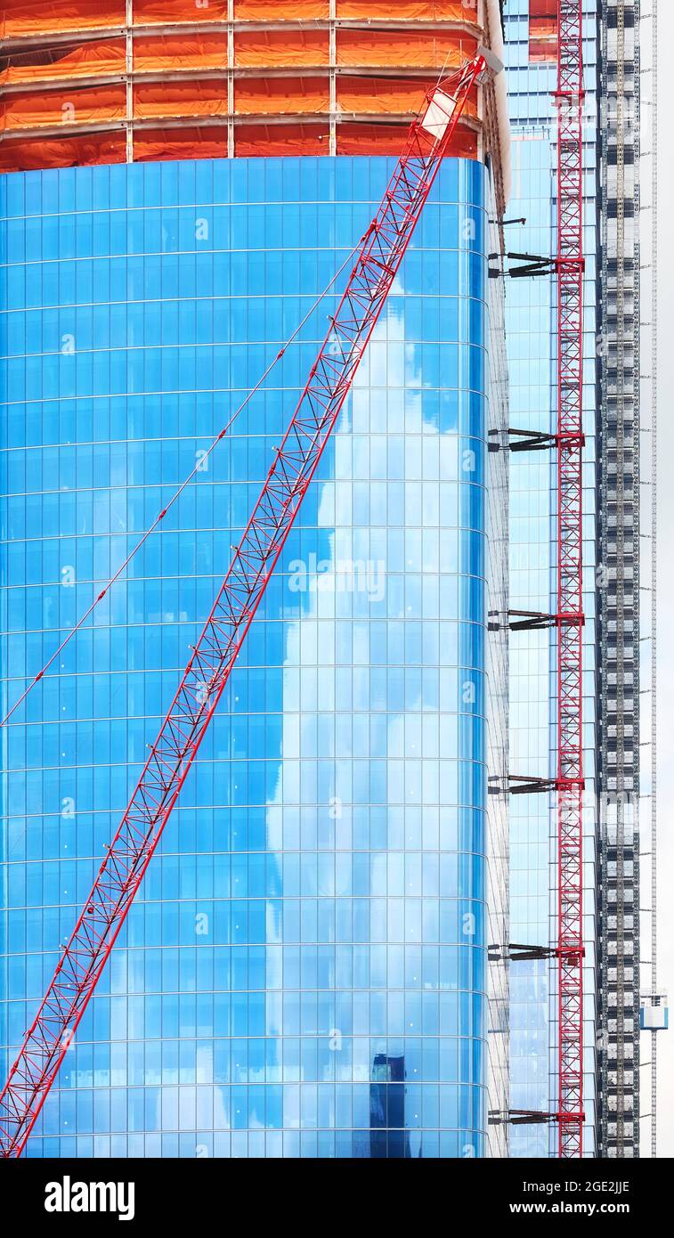 Nahaufnahme eines Wolkenkratzers im Bau in New York City, USA. Stockfoto