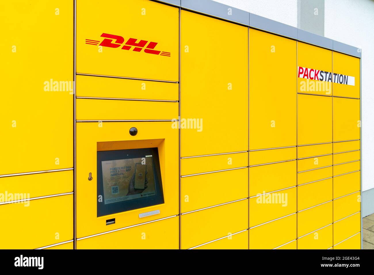 DHL Packstation für Post und Pakete Stockfoto
