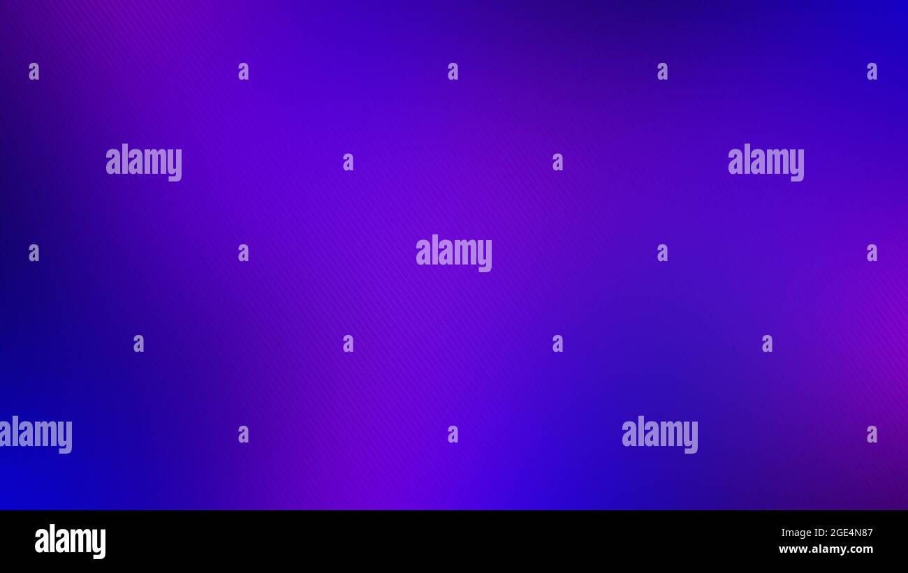 Transparente diagonale violette Linien auf unscharfem blauen und violettem Hintergrund. Lebendige Farben, Farbverlauf. Moderner und trendiger abstrakter Hintergrund in 4k-Auflösung. Stockfoto