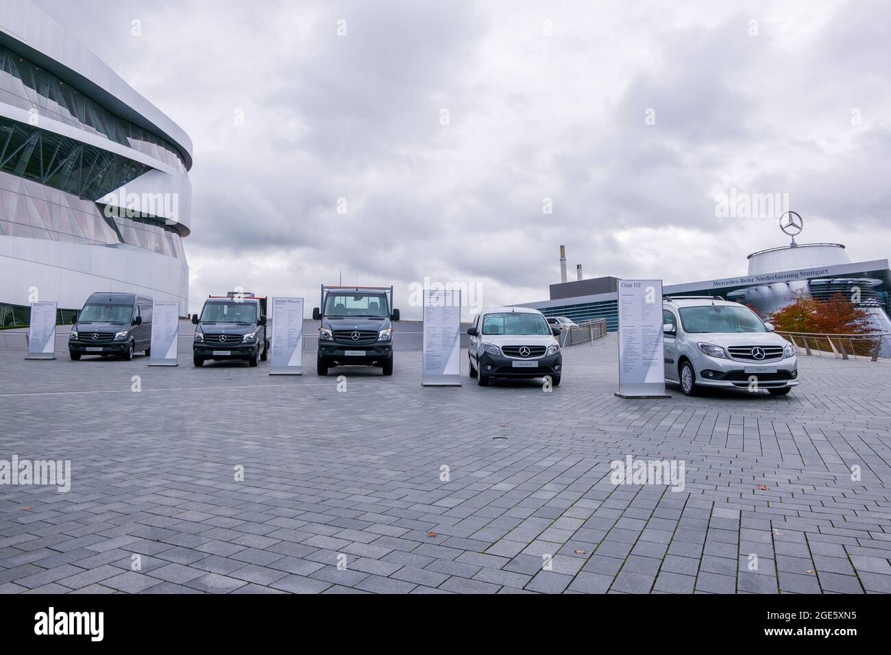 Mercedes Benz Grill Stockfotos Und Bilder Kaufen Alamy