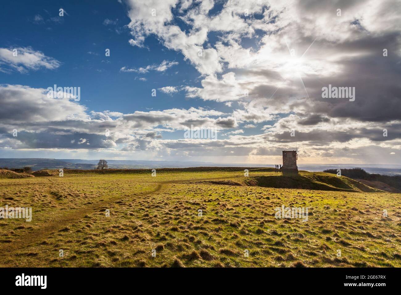 Ein Wintertag im Kemerton Camp Iron Age Hillfort und Parson’s Folly auf Bredon Hill, Worcestershire, England Stockfoto