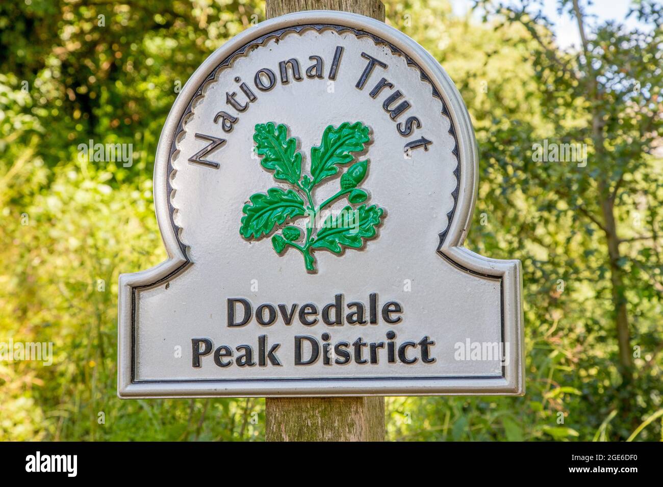 Schild Peak District National Park bei Dovedale Stockfoto