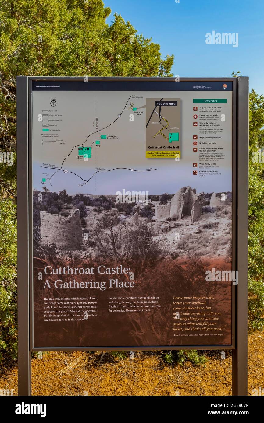 Informationstafel am Cutthroat Castle im Hovenweep National Monument, Colorado, USA Stockfoto
