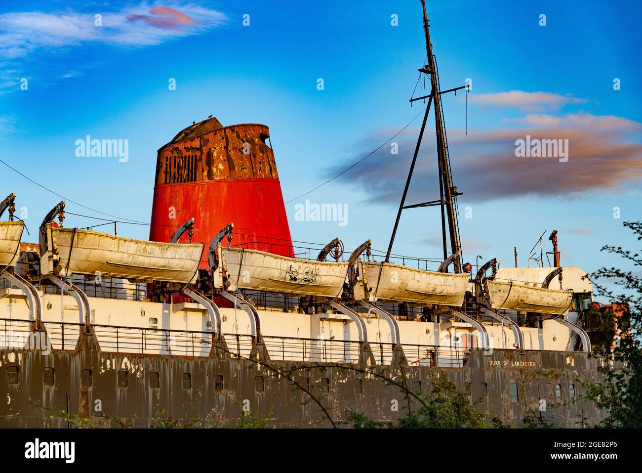 Herzog von Lancaster verlassene Schiff, Mostyn, River Dee, Nordwales. Bild aufgenommen im August 2021. Stockfoto