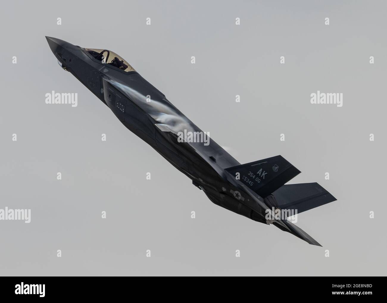 Maj. Der USLuftwaffe Kristin 'BEO' Wolfe, Pilot und Kommandant des F