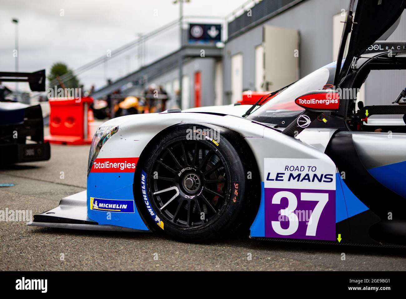 Le Mans, Frankreich. August 2021. Le Mans, Frankreich. August 2021. 37 Doquin Antoine (Fra), Skelton Josh (grr), Cool Racing, Ligier JS P320 - Nissan, Ambiente während der Straße 2021 nach Le Mans, 4. Runde des 2021 Michelin Le Mans Cup auf dem Circuit des 24 Heures du Mans, vom 18. Bis 21. August 2021 in Le Mans, Frankreich - Foto Joao Filipe / DPPI Credit: Independent Photo Agency/Alamy Live News Stockfoto