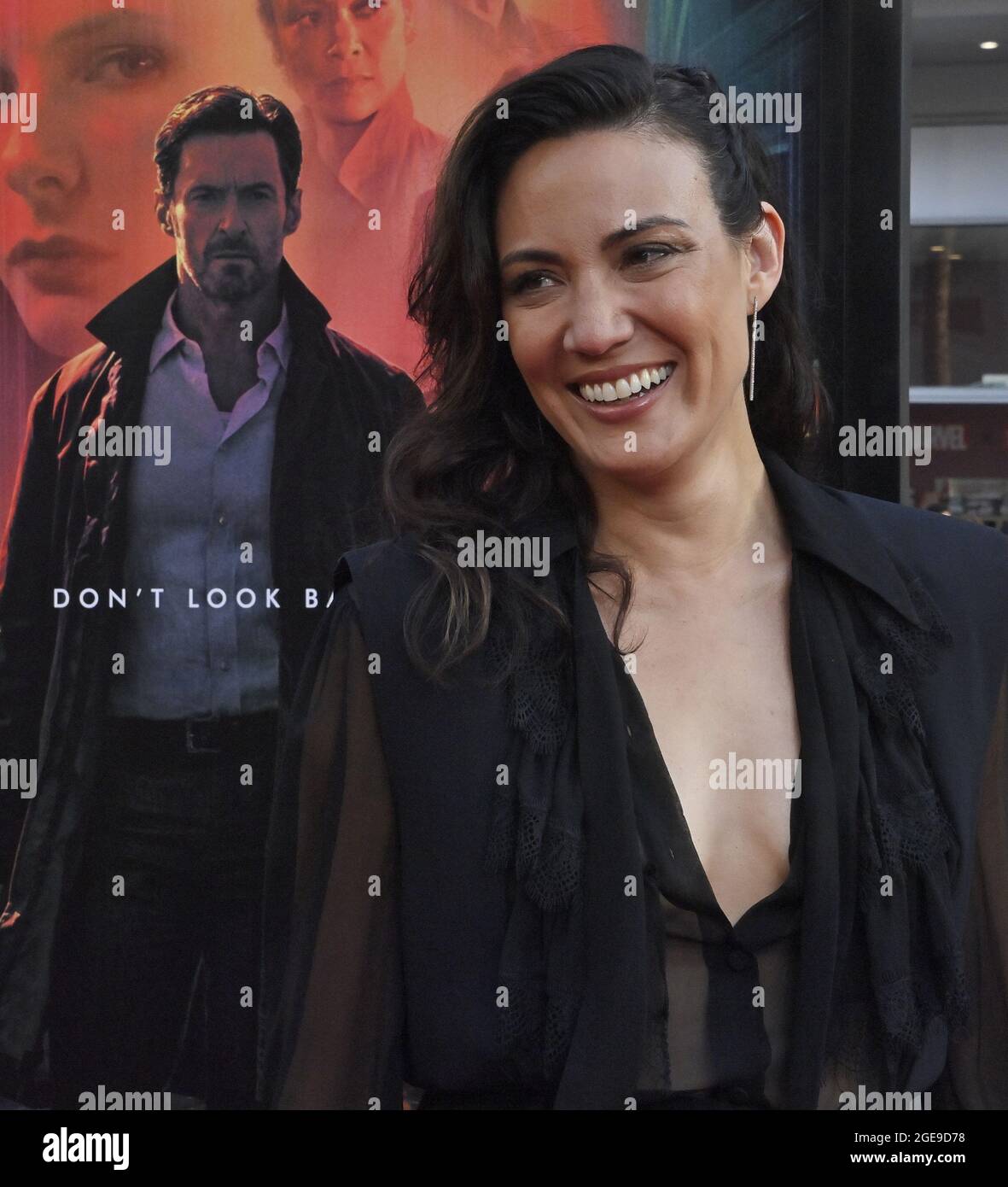 Los Angeles, Usa. August 2021. Die Autorin/Regisseurin/Produzentin Lisa Joy nimmt am Dienstag, den 17. August 2021, an der Premiere des Sci-Fi-Film-Thrillers 'Reminiscence' im TCL Chinese Theatre in der Hollywood-Sektion von Los Angeles Teil. Storyline: Nick Bister, ein Privatdetektiv des Geistes, navigiert durch die verführerische Welt der Vergangenheit, als sein Leben durch den neuen Kunden Mae verändert wird. Ein einfacher Fall wird zu einer Obsession, nachdem sie verschwindet und er darum kämpft, die Wahrheit über sie zu erfahren. Foto von Jim Ruymen/UPI Credit: UPI/Alamy Live News Stockfoto