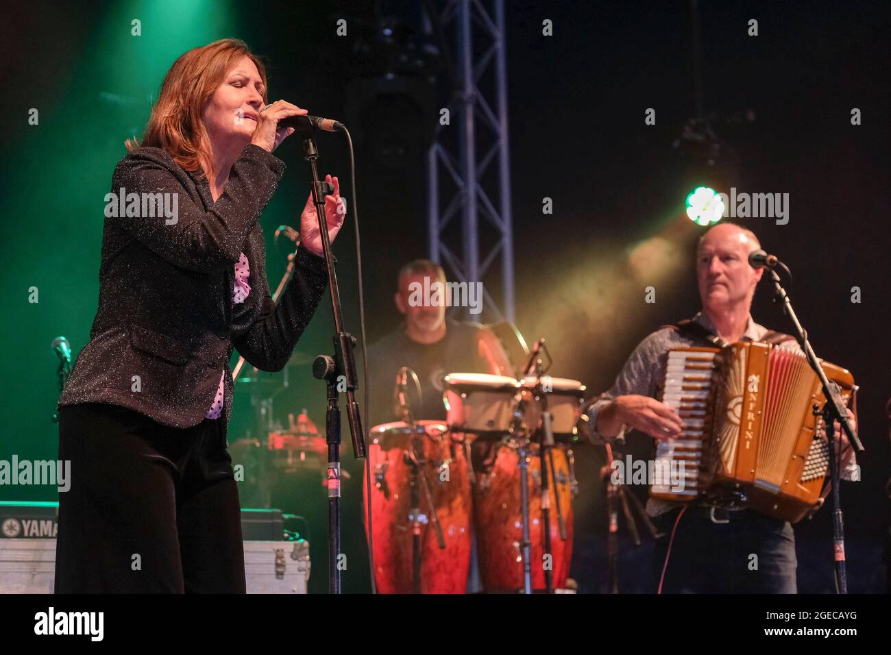 Karen Matheson von der schottischen Folk-Band Capercaillie beim Wickham Festival, Hampshire, Großbritannien. 6. August 2021 Stockfoto