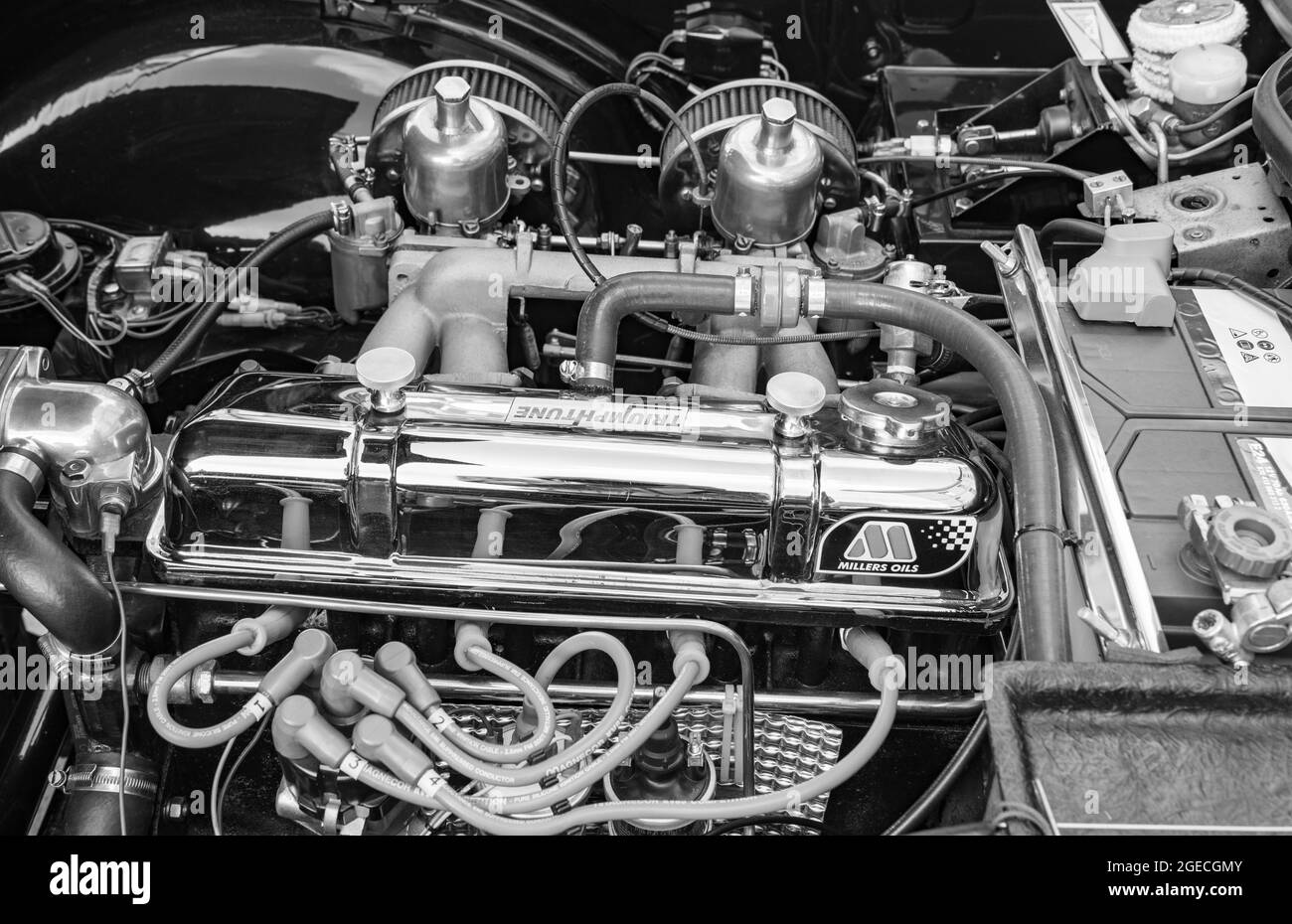 Triumph gerade sechs Motor Nahaufnahme in schwarz und weiß Stockfoto