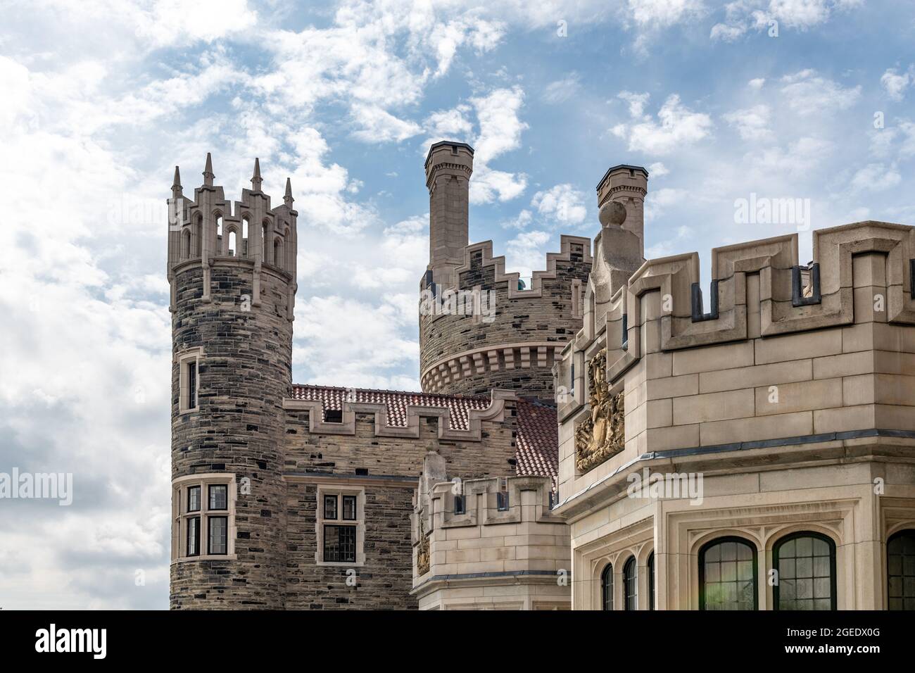 Außenwände Architektur der Casa Loma. Casa Loma ist eine neugotische Architektur Burg, die eine wichtige Touristenattraktion in der Stadt Toronto ist Stockfoto