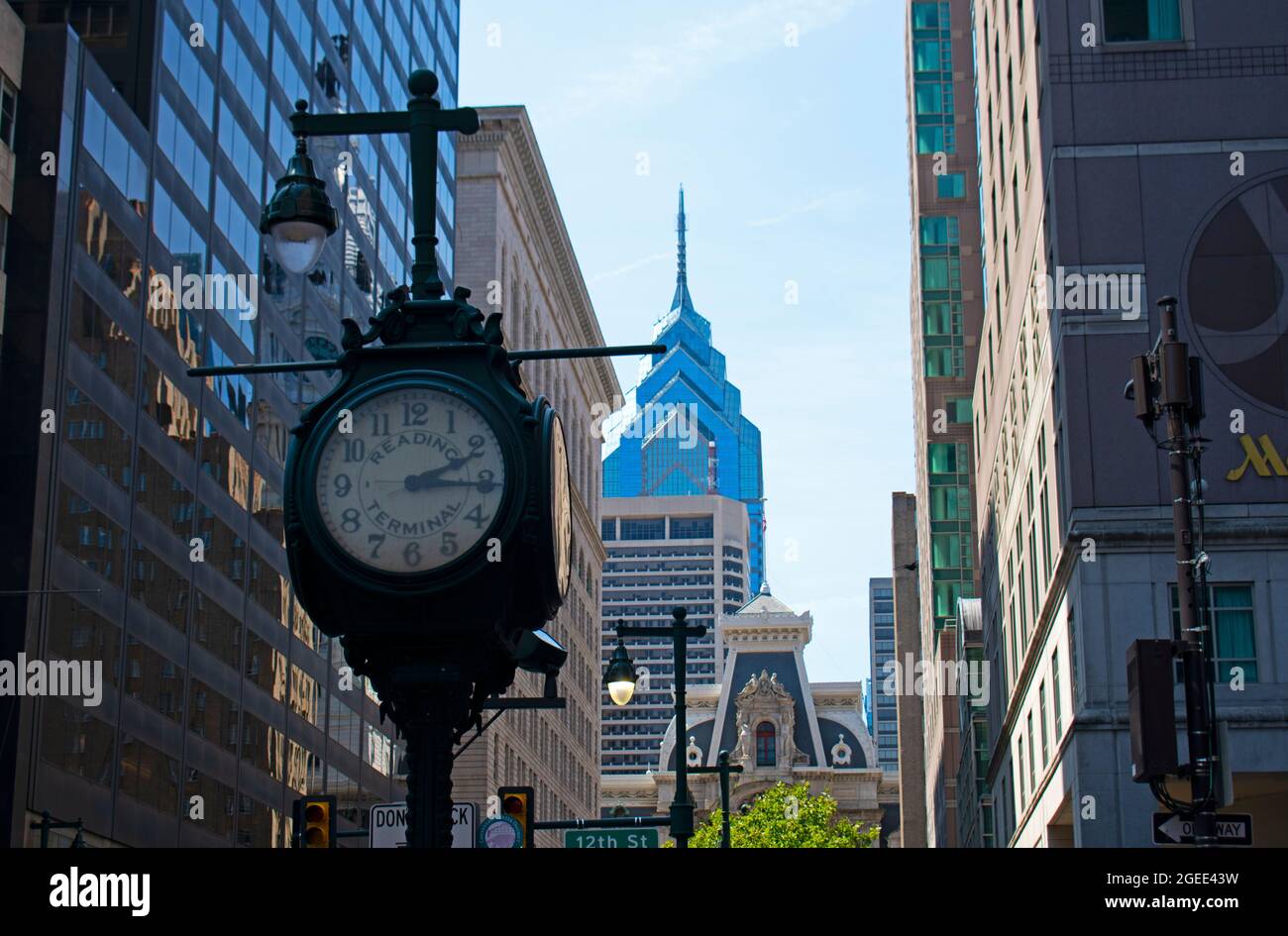 Teilansicht der Skyline von Center City, dem Stadtzentrum von Philadelphia, Pennsylvania, im horizontalen Landschafts-Modus -02 Stockfoto