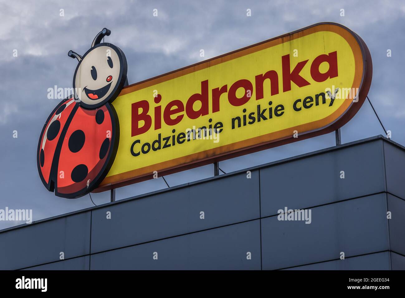 Biedronka Supermarkt Schild in Warschau, Polen Stockfoto
