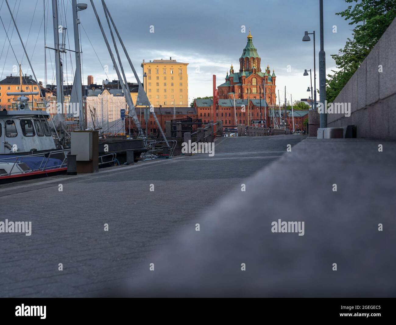 Uspenski-Kathedrale und Pohjoisrante-Straße - Helsinki, Finnland Stockfoto