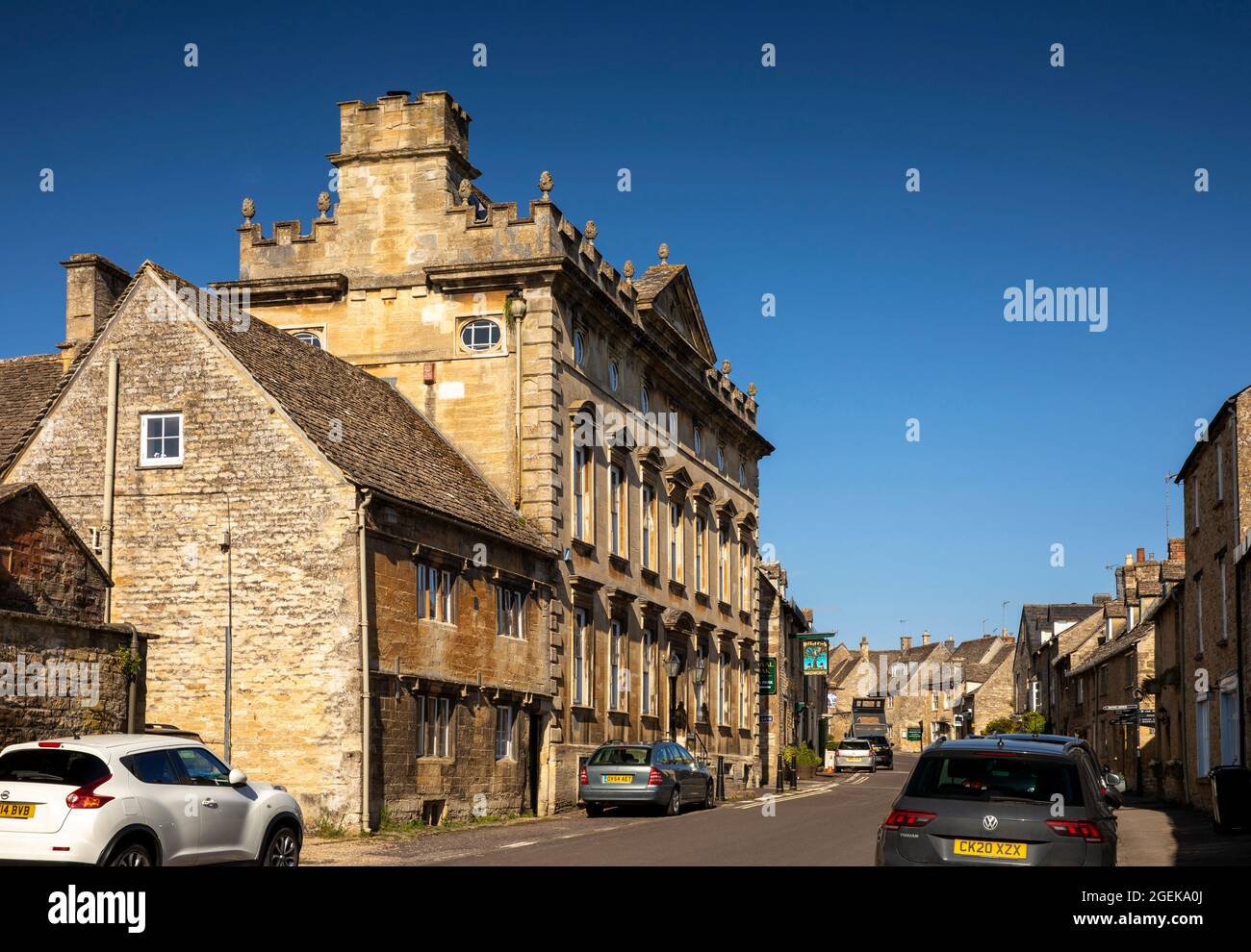 Großbritannien, England, Oxfordshire, Burford, Witney Street, Das große Haus, gebaut c1700 von Arzt John Castle Stockfoto