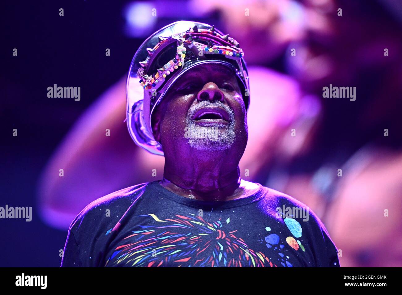 New York City, USA. August 2021. George Clinton und Parliament Funkadelic treten bei der NYC Homecoming Concert-Reihe im Forest Hills Stadium im New Yorker Stadtteil Queens, NY, am 20. August 2021 auf. (Anthony Behar/Sipa USA) Quelle: SIPA USA/Alamy Live News Stockfoto