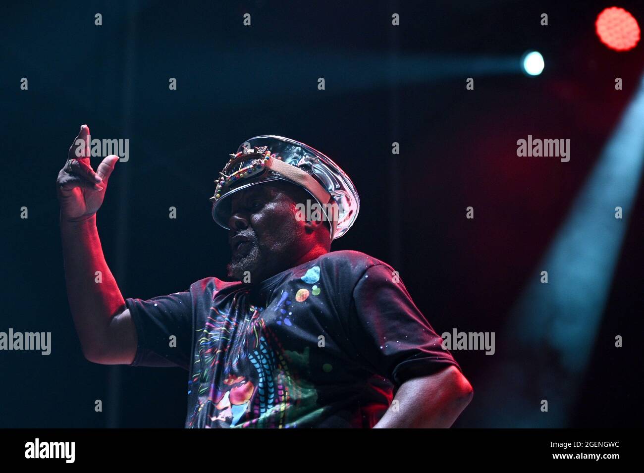 New York City, USA. August 2021. George Clinton und Parliament Funkadelic treten bei der NYC Homecoming Concert-Reihe im Forest Hills Stadium im New Yorker Stadtteil Queens, NY, am 20. August 2021 auf. (Anthony Behar/Sipa USA) Quelle: SIPA USA/Alamy Live News Stockfoto