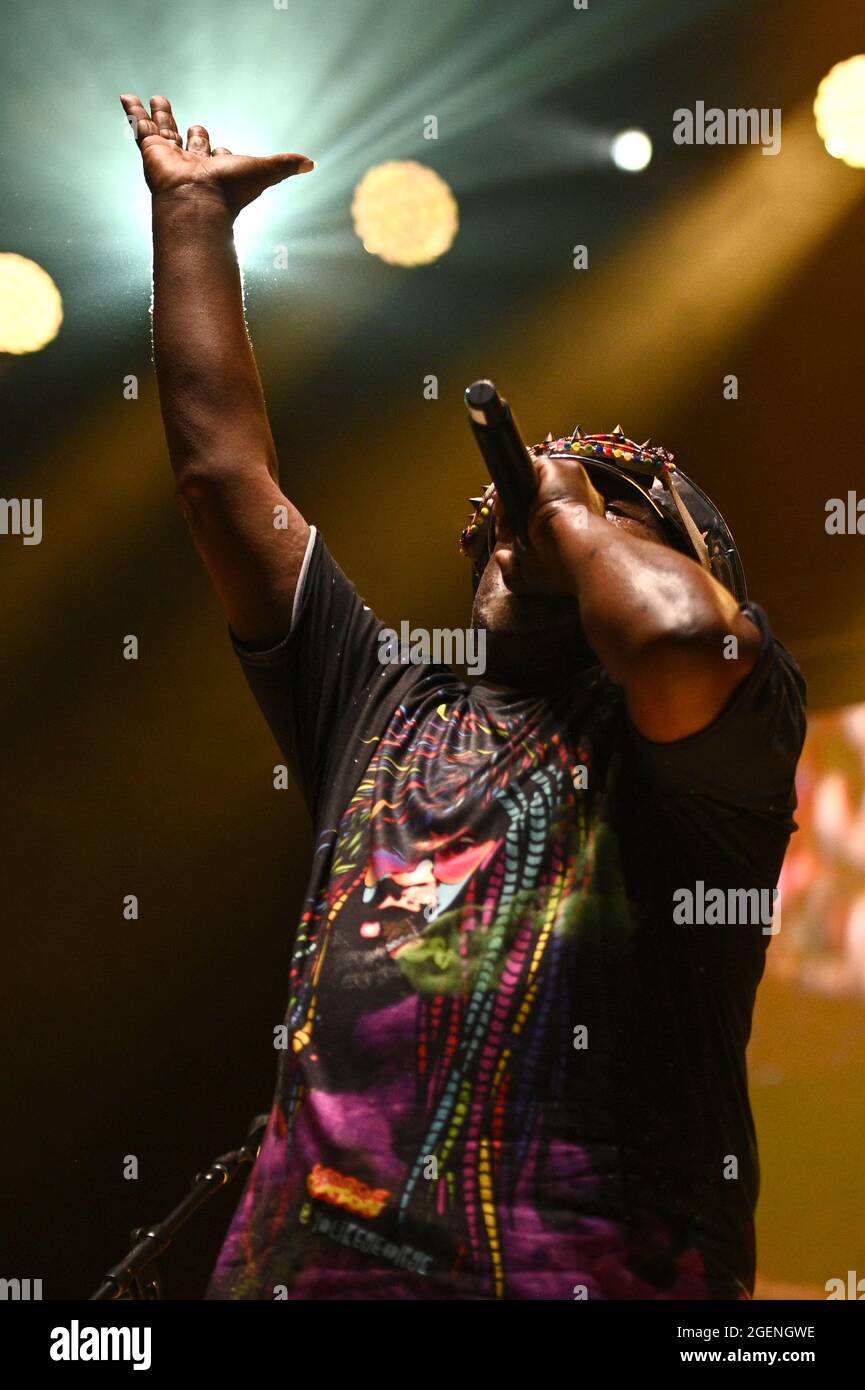 New York City, USA. August 2021. George Clinton und Parliament Funkadelic treten bei der NYC Homecoming Concert-Reihe im Forest Hills Stadium im New Yorker Stadtteil Queens, NY, am 20. August 2021 auf. (Anthony Behar/Sipa USA) Quelle: SIPA USA/Alamy Live News Stockfoto