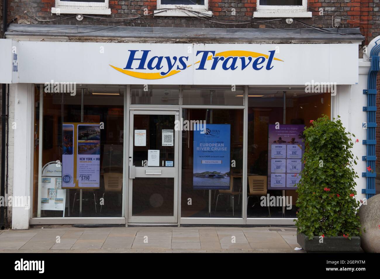 Die Hays Travel Agents in Andover im Vereinigten Königreich Stockfoto