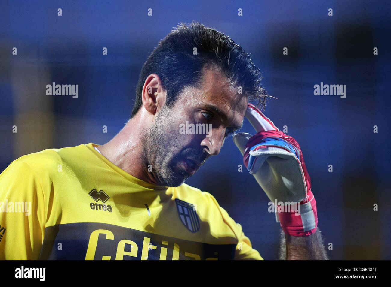 Frosinone, Italien. August 2021. Gianluigi Buffon-Torwart von Parma reagiert während des Fußballspiels der italienischen Meisterschaft Serie B BKT zwischen Frosinone Calcio und Parma Calcio am 20. August 2021 im Benito Stirpe-Stadion in Frosinone, Italien - Foto Federico Proietti / DPPI Credit: DPPI Media/Alamy Live News Stockfoto