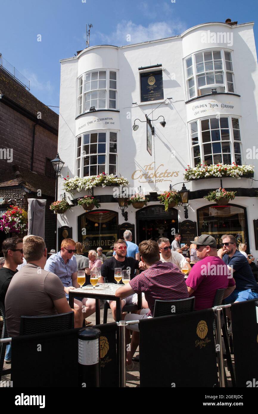 The Cricketers Pub in den historischen Gassen von Brighton Stockfoto