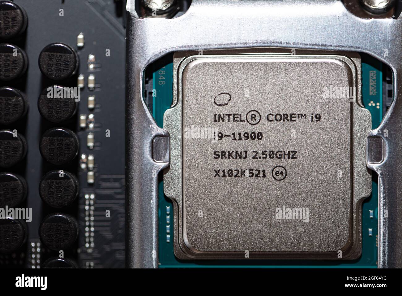 Kalifornien, USA – 21. August 2021: Nahaufnahme des Intel Core i9-11900 Prozessors Stockfoto