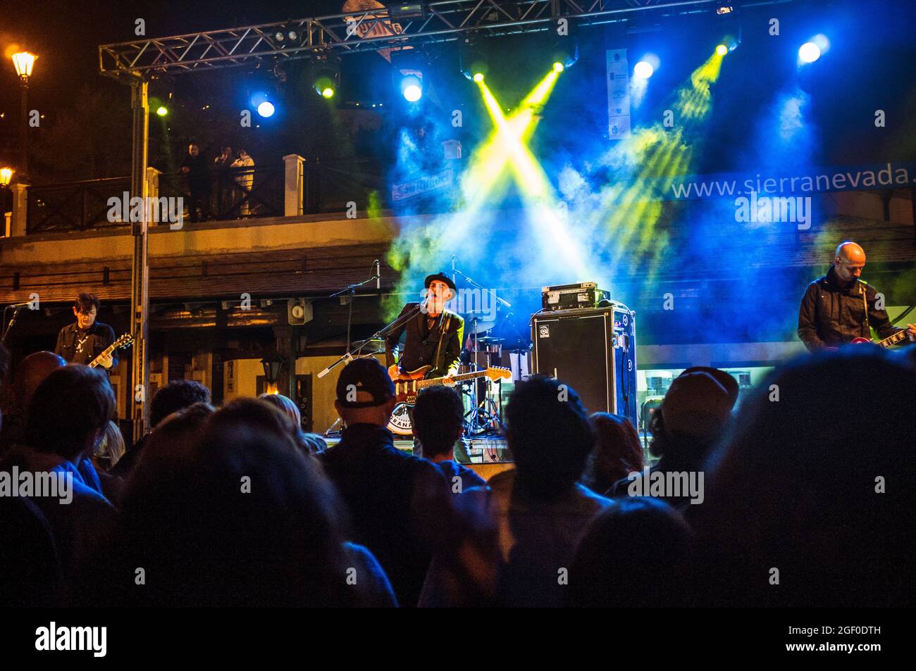 Die Rockband Lagartija Nick tritt am 22. August 2015 live beim Sierra Nevada por todo lo Alto Music Festival in Pradollano, Granada, Spanien, auf Stockfoto