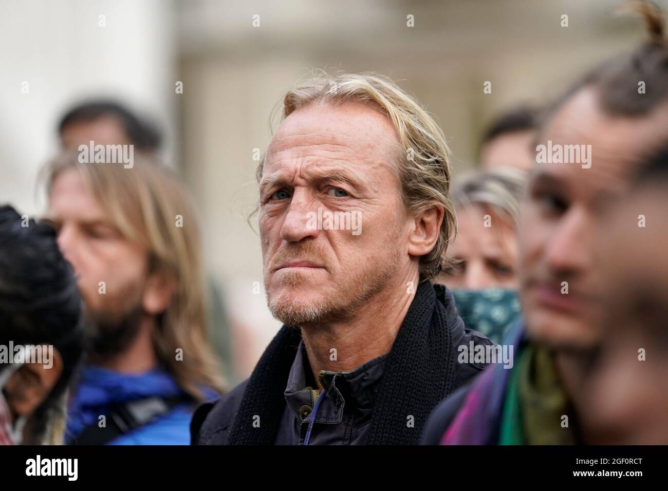 Der Schauspieler Jerome Flynn während eines Extinction Rebellion Protestes in der Guildhall, London. Bilddatum: Sonntag, 22. August 2021. Stockfoto
