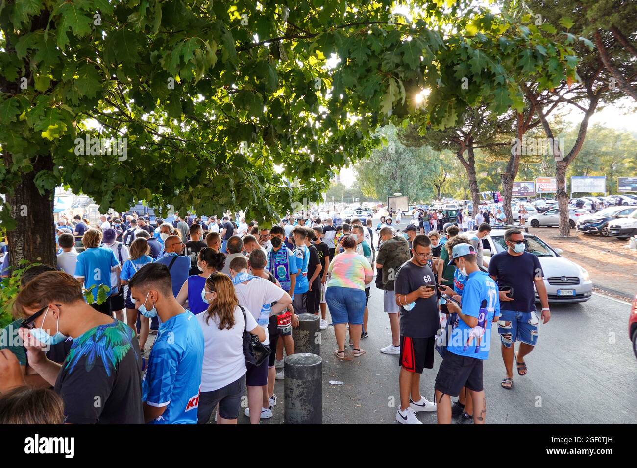 Neapel, Kampanien, Italien. Juni 2019. Während des italienischen Serie A Fußballmatches SSC Napoli gegen FC Venezia am 22. August 2021 im Diego Armando Maradona Stadium in Neapel.in Bild: Supporter Naples (Bildnachweis: © Fabio Sasso/ZUMA Press Wire) Stockfoto