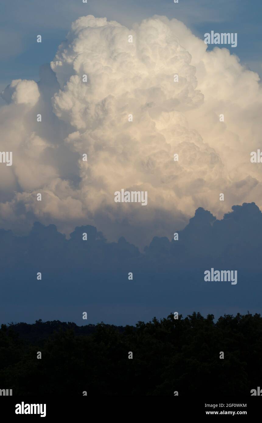 Große Gewitter bilden sich über dem Zentrum von Oklahoma Stockfoto