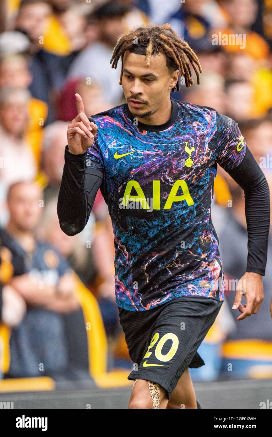 DELE Alli von Tottenham Hotspur feiert nach seinem 1. Tor im Premier League-Spiel zwischen Wolverhampton Wanderers und Tottenham Stockfoto