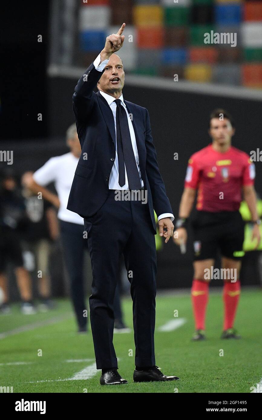 Massimiliano Allegri, Trainer des FC Juventus, reagiert beim Fußballspiel der Serie A zwischen Udinese Calcio und dem FC Juventus im stadio Friuli in Udine (Italien) am 22. August 2021. Foto Federico Tardito / Insidefoto Stockfoto