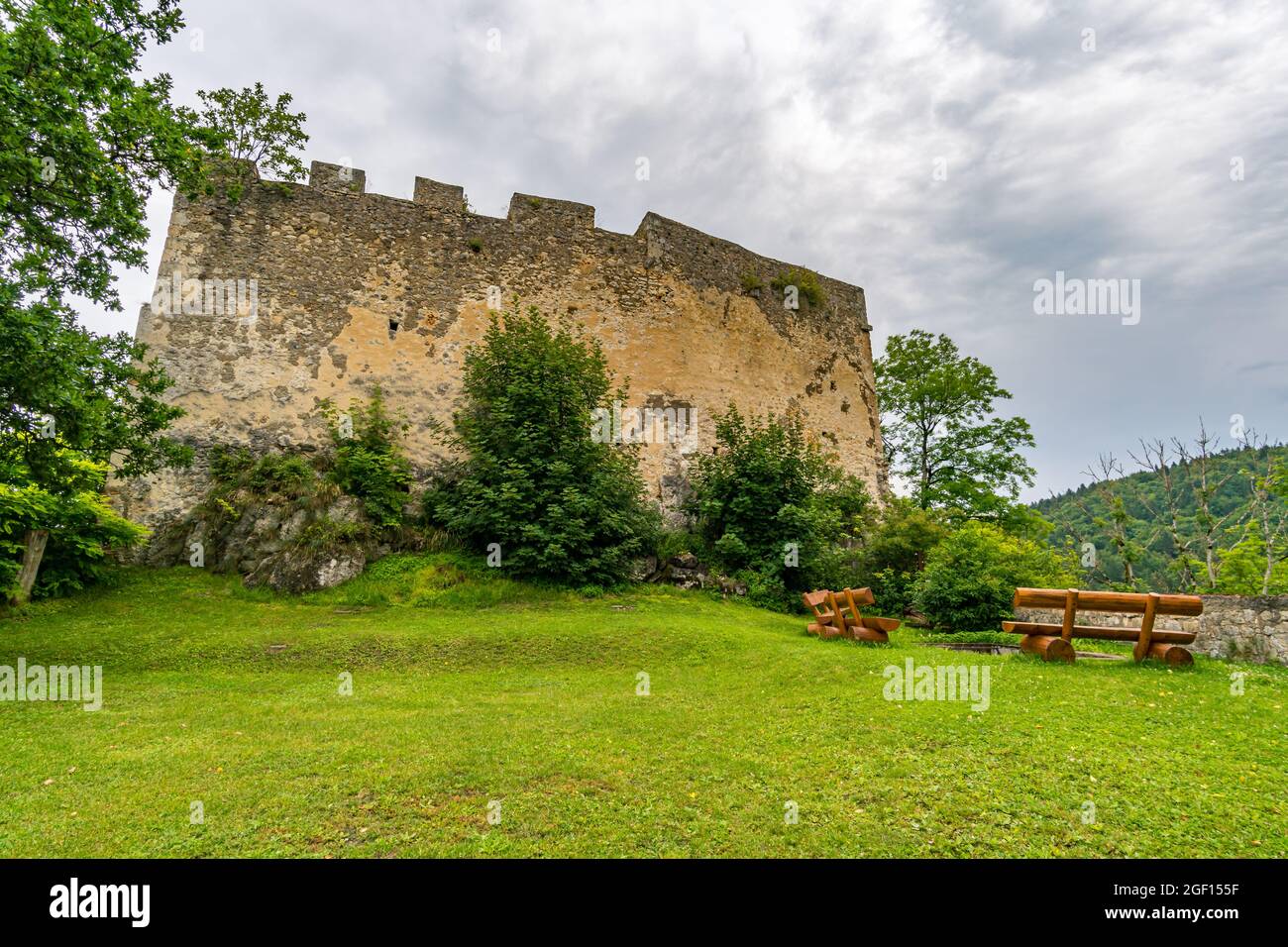 Herrliche Wanderung durch das Naturschutzgebiet Laucherttal im Naturpark Obere Donau Stockfoto