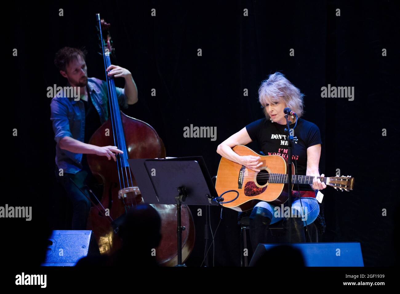 Chrissie Hynde tritt in der Queens Hall in Edinburgh auf, während der ersten eines viertägigen Laufs beim Edinburgh Festival Fringe. Bilddatum: Sonntag, 22. August 2021. Stockfoto