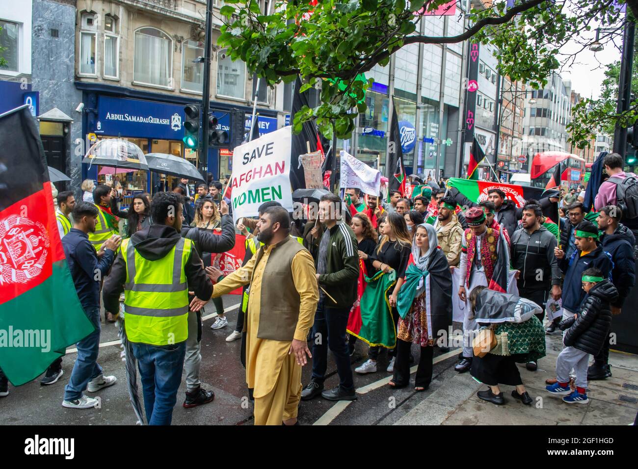 LONDON, ENGLAND- 21. August 2021: Demonstranten stoppen DIE TÖTUNG VON AFGHANEN Stockfoto