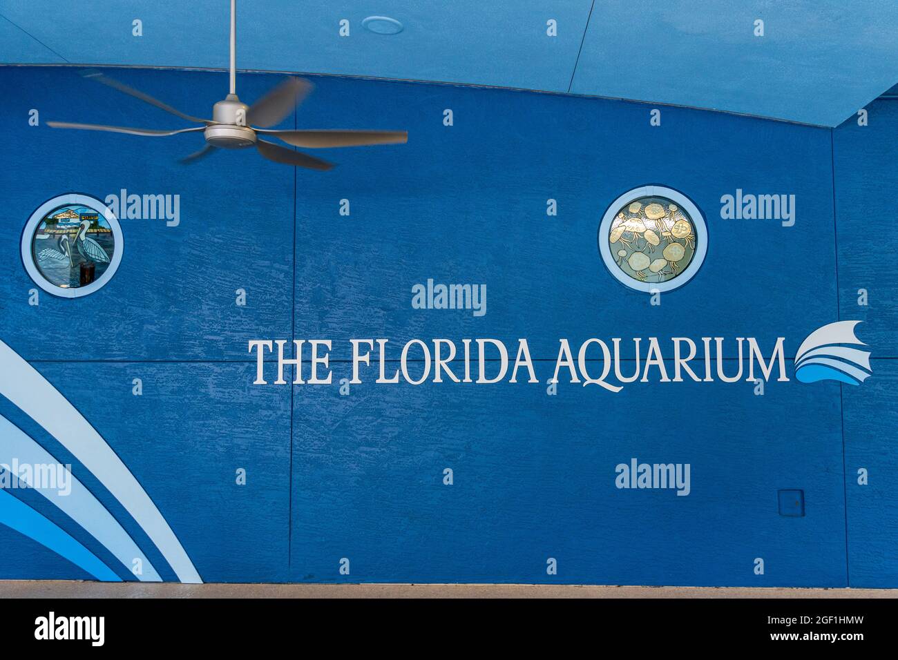 Schild an der Außenseite des Florida Aquariums - Tampa, Florida, USA Stockfoto