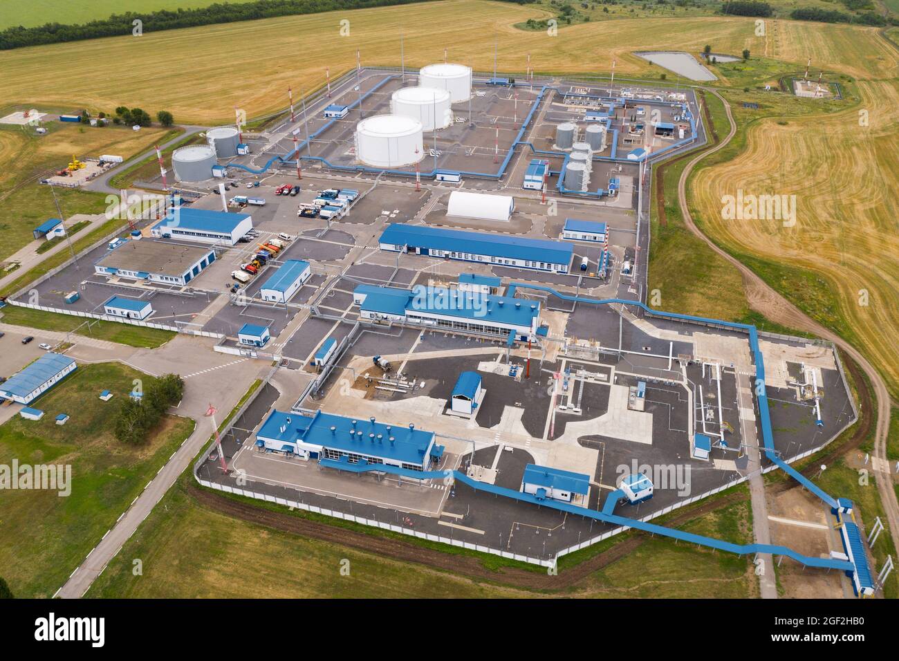 Luftaufnahme des Tanklagerfarm für Öl- und Kraftstoffspeicher Stockfoto
