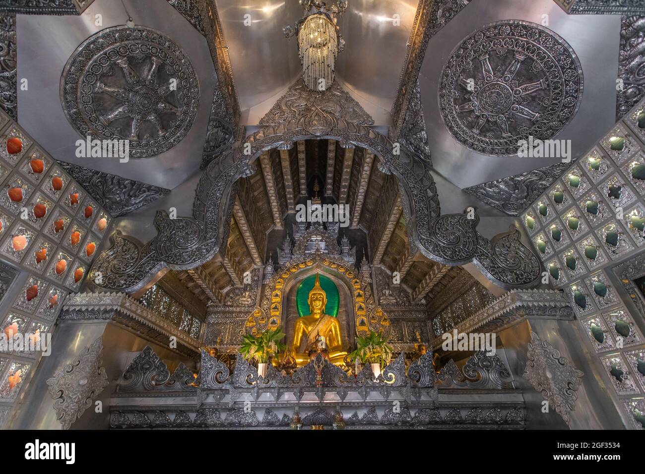 Wat Sri Suphan (Silberner Tempel), Provinz Chiang Mai, Es gibt den weltweit ersten silbernen buddhistischen Tempel. Stockfoto