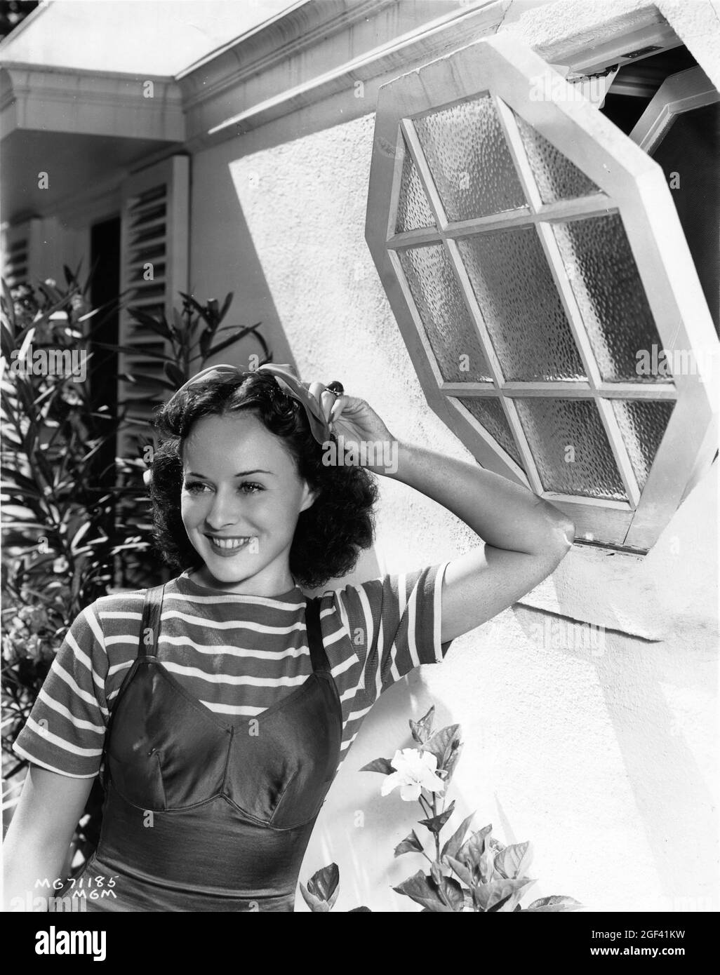 PAULETTE GODDARD 1938 Candid Portrait zu der Zeit trat sie in DER DRAMATURGIE für Metro Goldwyn Mayer auf Stockfoto