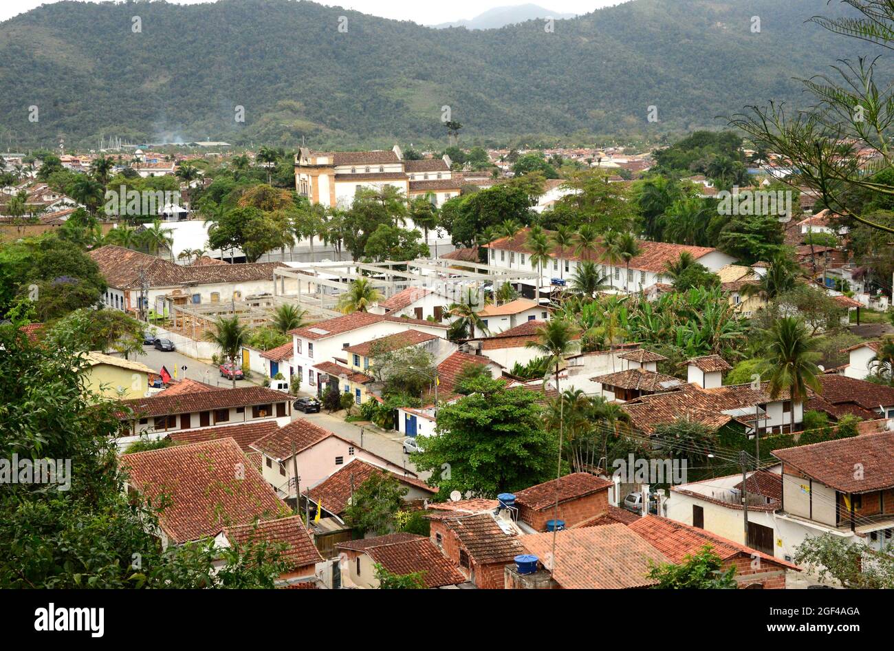 Paraty ist eine Kolonialgemeinde UNESCO-Weltkulturerbe an der Costa Verde, Brasilien. Stockfoto
