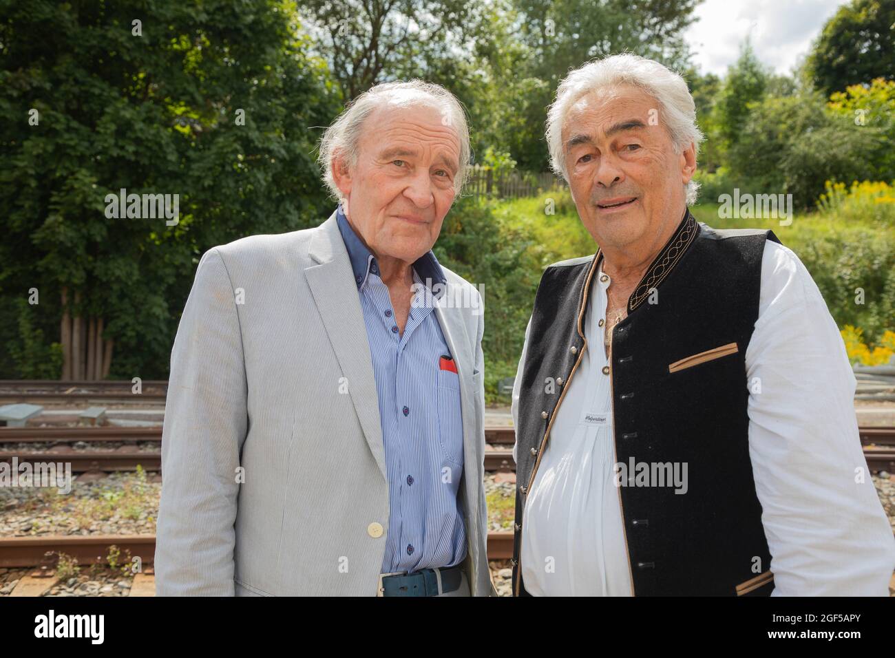 Michael Mendl Und Giso Weissbach Beim Gipfeltreffen In Schwarzenberg 21 08 2021 Stockfotografie Alamy