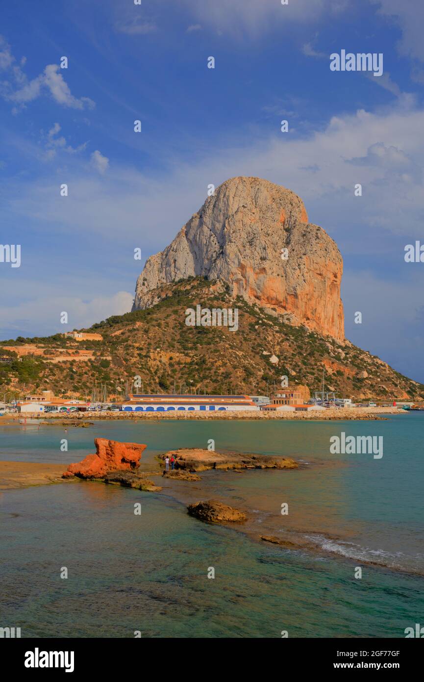 Calp Spanien Costa Blanca Touristenattraktion Rock Wahrzeichen Penyal d'IFAC Stockfoto