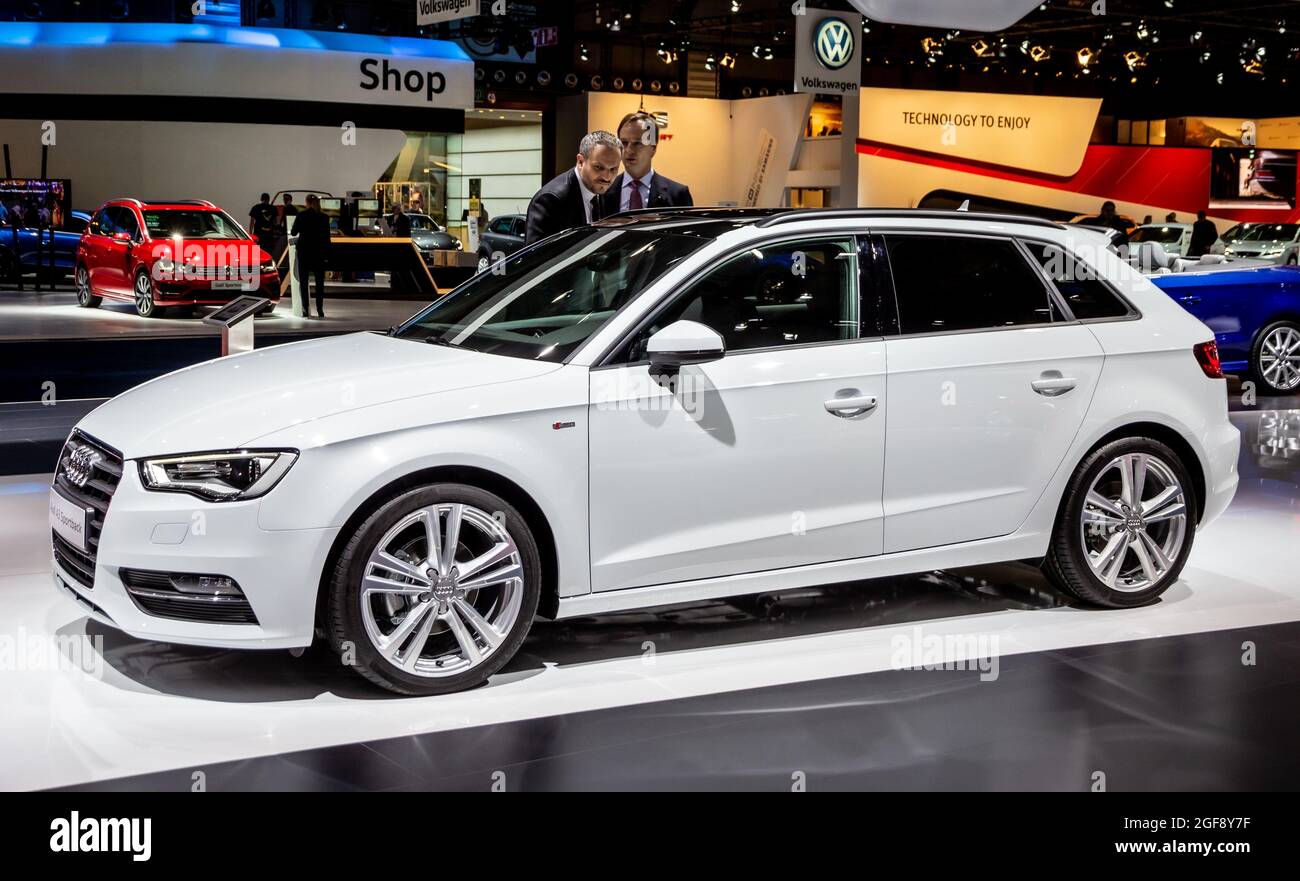 Der Audi A3 Sportback wurde auf der Automobilmesse Brussels Expo Autosalon vorgestellt. Belgien - 12. Januar 2016 Stockfoto