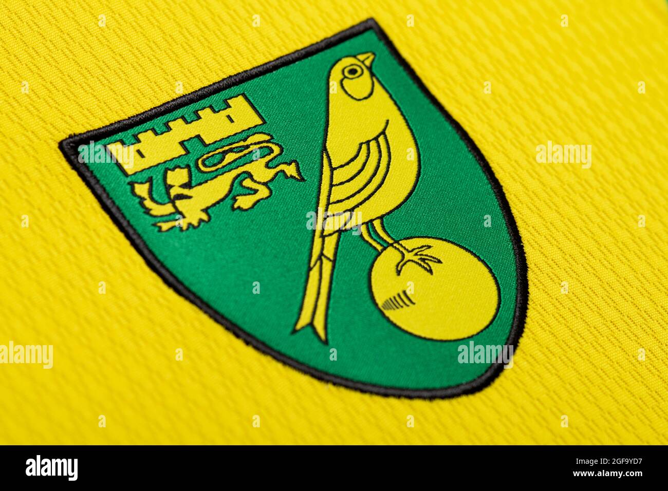 Nahaufnahme des Trikots des Norwich Football Club 2020/21. Stockfoto