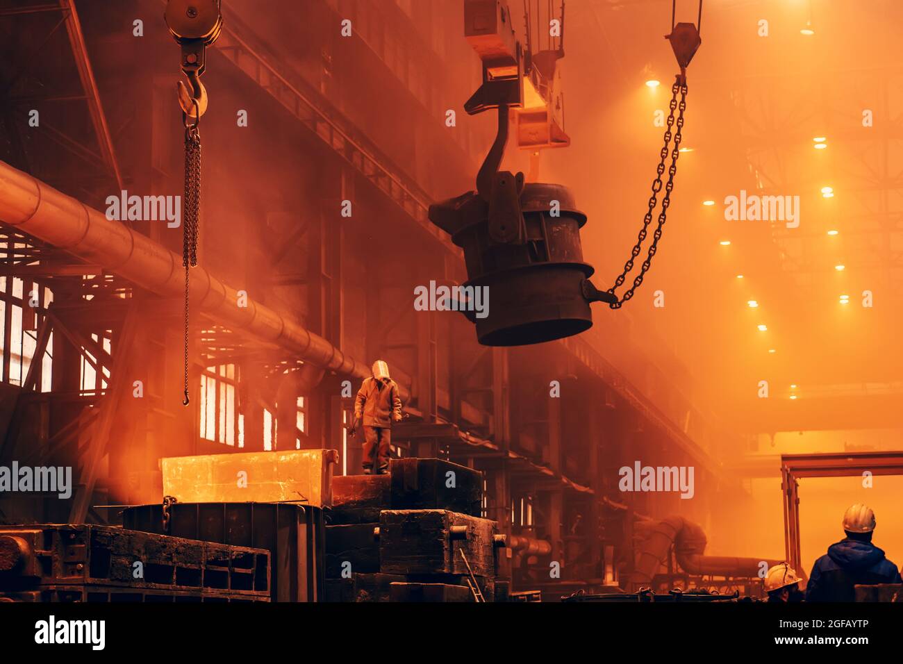 Gießerei. Metallurgische Anlage. Schwermetallurgie Industrie Hintergrund. Stockfoto