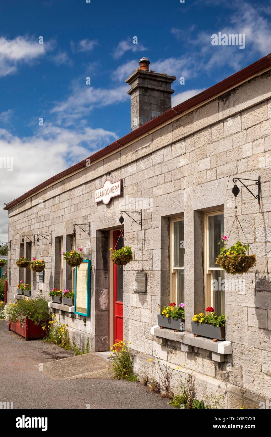 Großbritannien, Wales, Carmarthenshire, Llandovery, Bahnhof an der Linie Heart of Wales Stockfoto