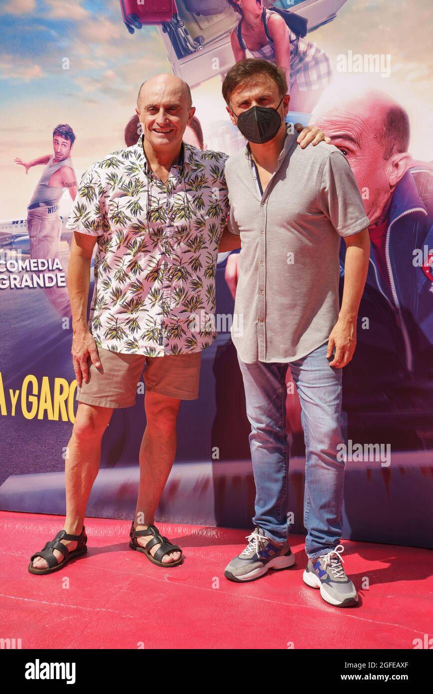 Jose Mota und Pepe Viyuela besuchen die Fotozelle „Garcia y Garcia“ im Kino Callao City Lights in Madrid. (Foto von Atilano Garcia / SOPA Images/Sipa USA) Stockfoto